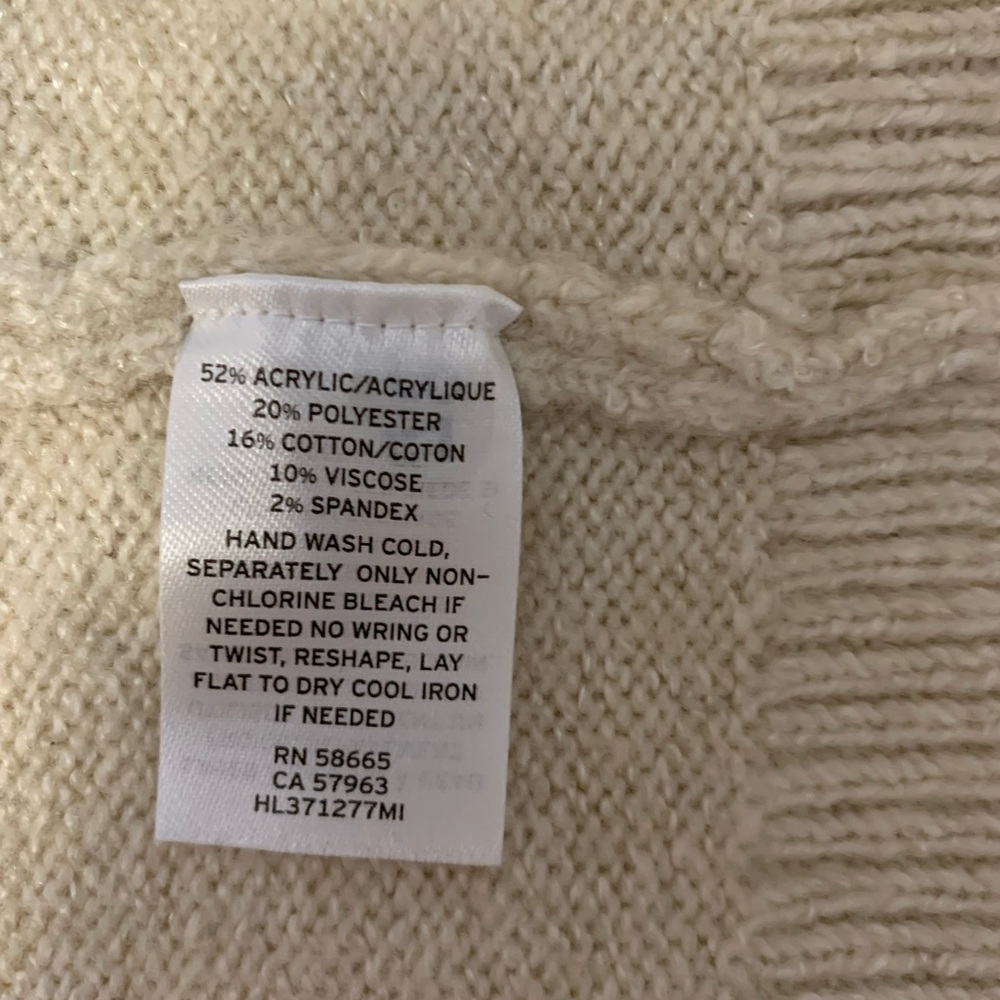 hinge Cardigan - Picture 5 of 16